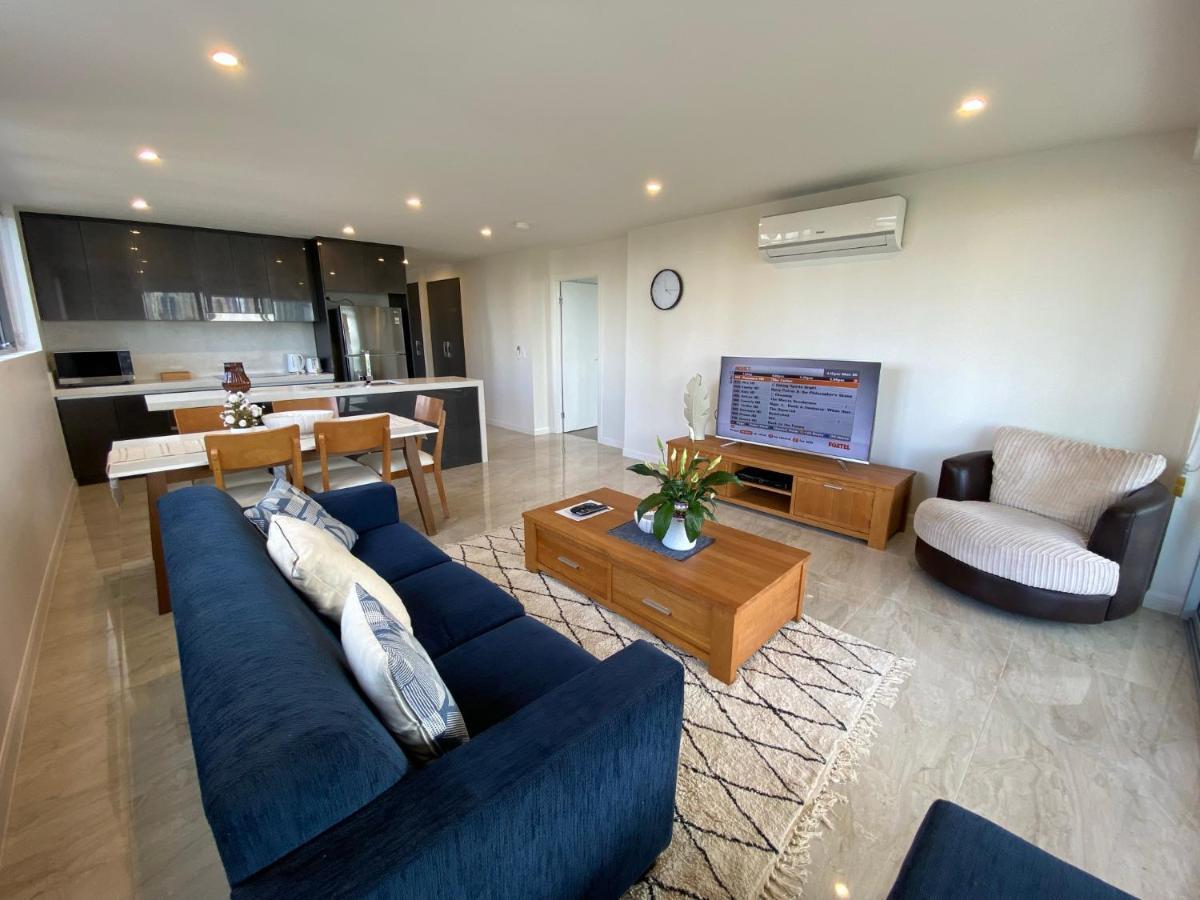 Serenity Surfers Paradise Gold Coast Exterior photo