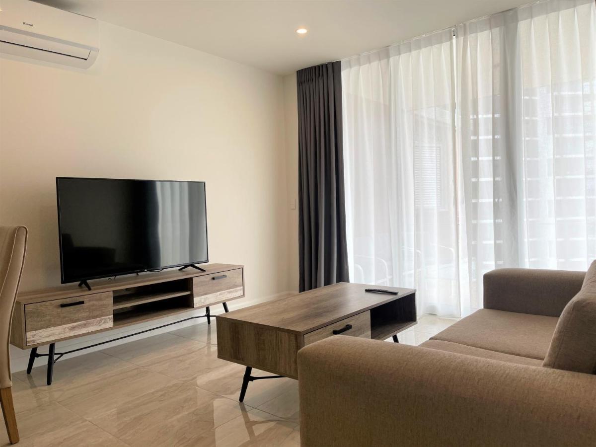 Serenity Surfers Paradise Gold Coast Exterior photo